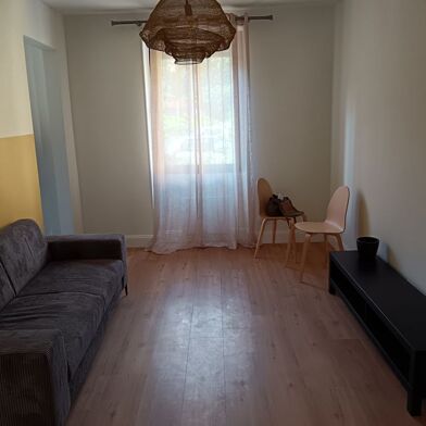 Appartement 2 pièces 970 €