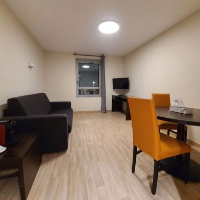 Appartement 2 pièces 1800 €