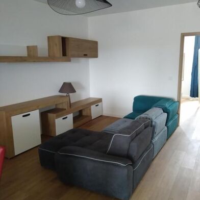 Appartement 2 pièces 820 €