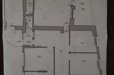 Bureau 6 pièces 500000 €