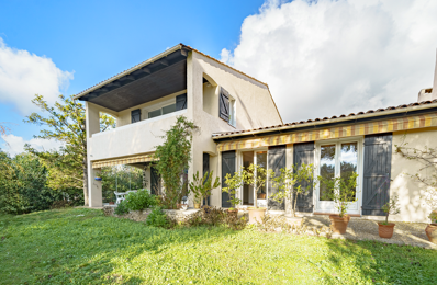 MAISON DE 193m2 avec GARAGE - PISCINE et JARDIN de 913m2 - 1 — photo du bien