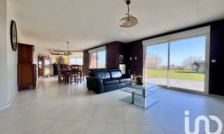 Maison 6 Pièces 212 m² à vendre à Gondecourt (59147)