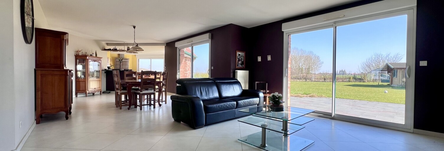 Maison 6 Pièces 212 m² à vendre à Gondecourt (59147)