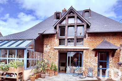 Maison 5 pièces 749000 €