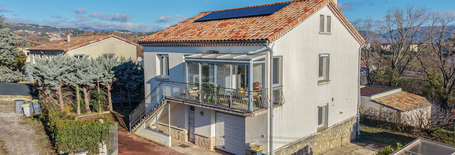 Maison 6 Pièces 140 m² à vendre à Saint-Étienne-de-Fontbellon (07200)