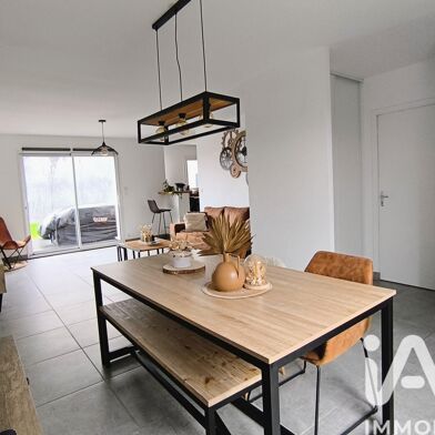 Maison 5 pièces 326500 €