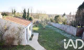 Maison 4 Pièces 77 m² à vendre à Ozouer-le-Voulgis (77390)