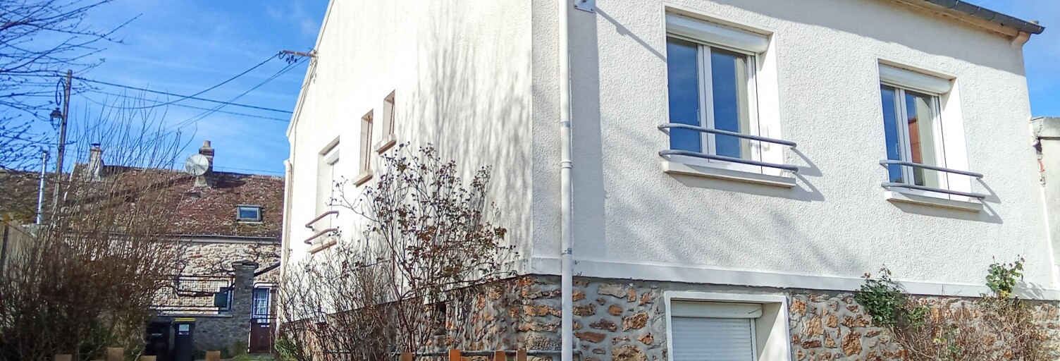 Maison 4 Pièces 77 m² à vendre à Ozouer-le-Voulgis (77390)