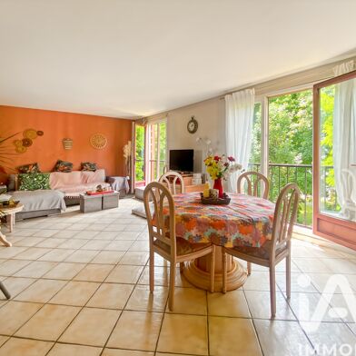 Appartement 6 pièces 187000 €