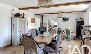 Maison 10 Pièces 250 m² à vendre à Eyragues (13630)