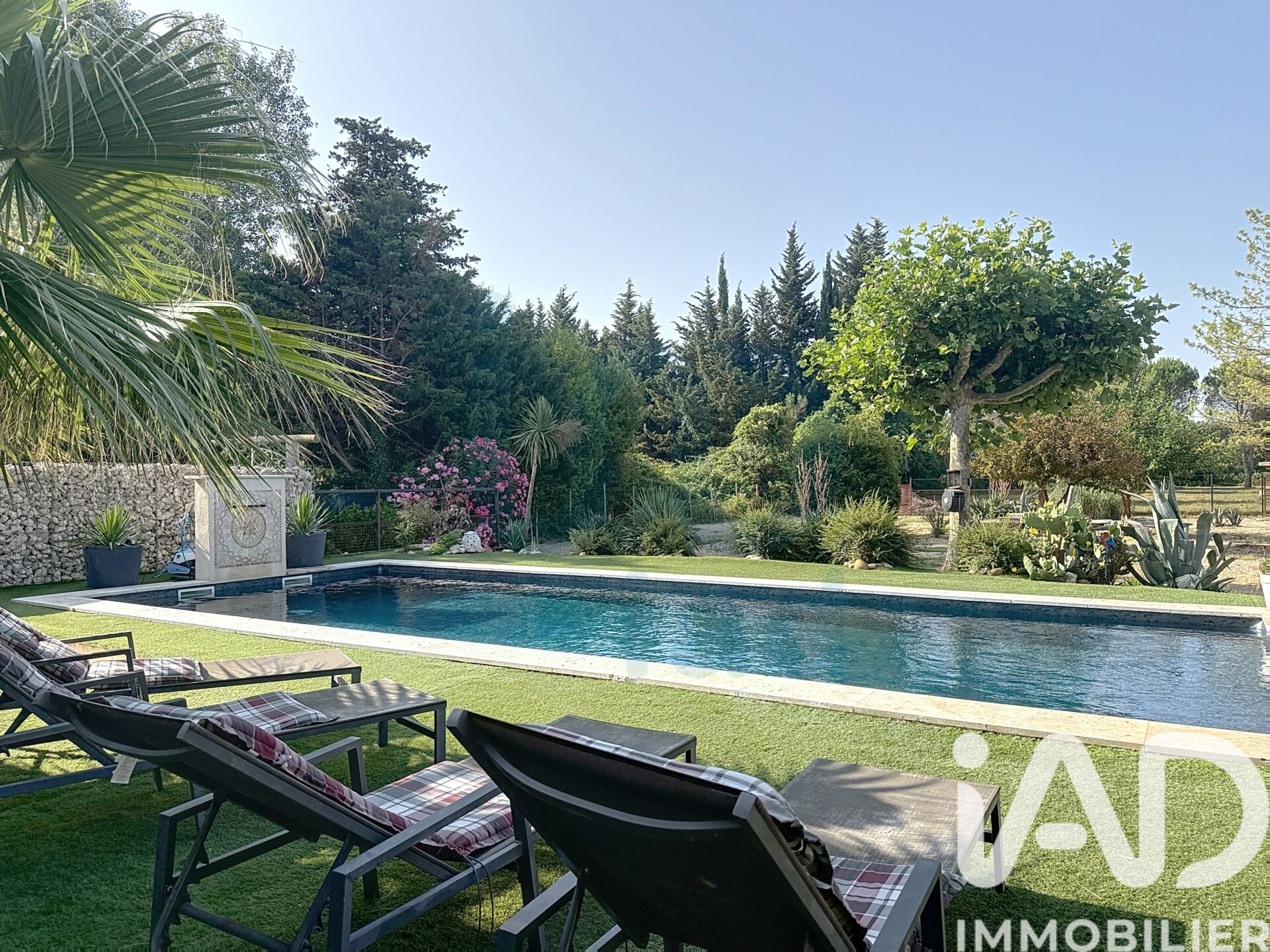 Maison à vendre, 7 pièces, 250 m², Eyragues