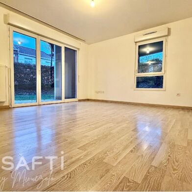 Appartement 3 pièces 213000 €