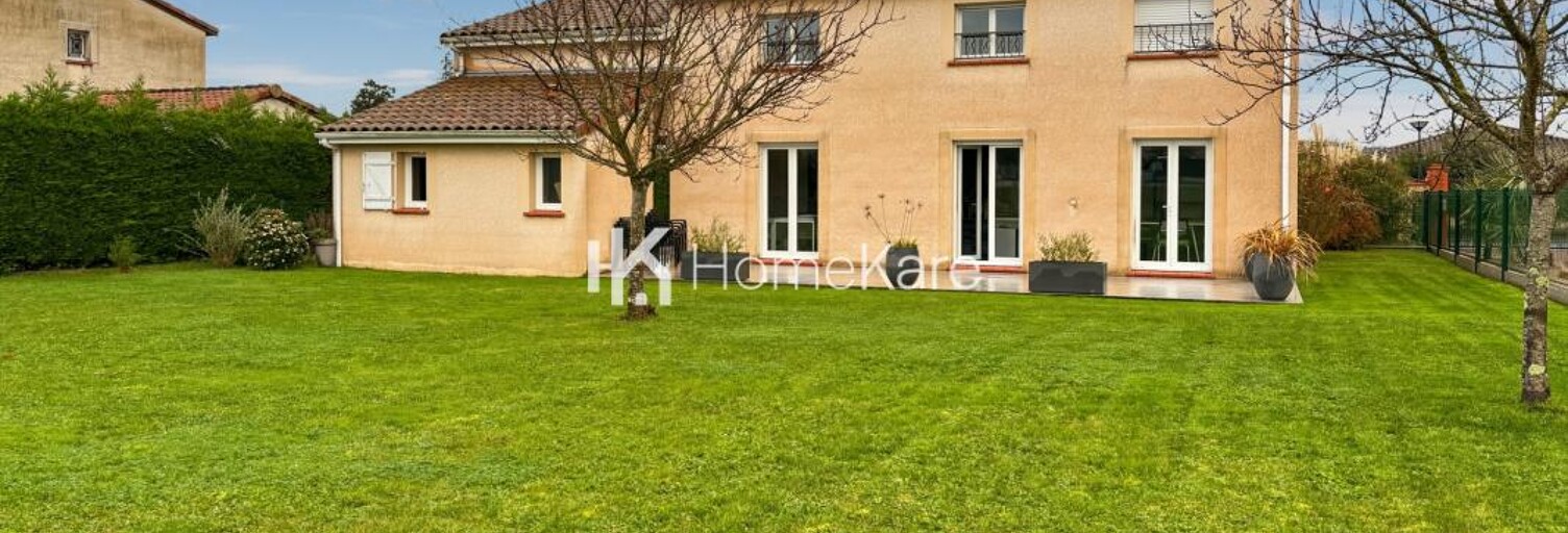 Maison 9 Pièces 180 m² à vendre à Carbonne (31390)