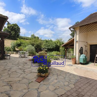 Immeuble  279900 €