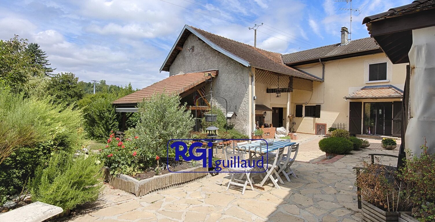 Ensemble de 2 maisons T3 avec dépendances - cour et jardin — photo 1