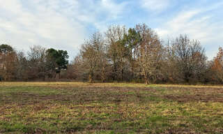 Terrain  11830 m² à vendre à Saint-Laurent-des-Hommes (24400)