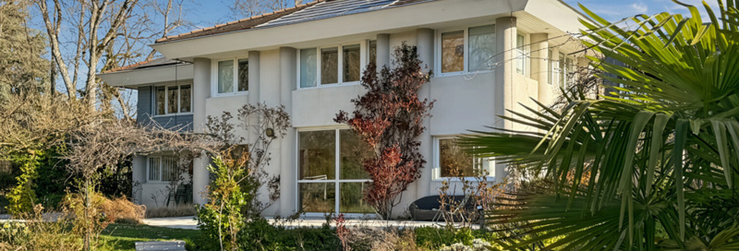 Maison 6 Pièces 237 m² à vendre à Prévessin-Moëns (01280)