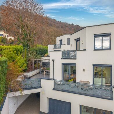 Maison 6 pièces 970000 €