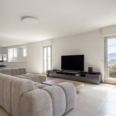 Appartement 4 pièces 760000 €