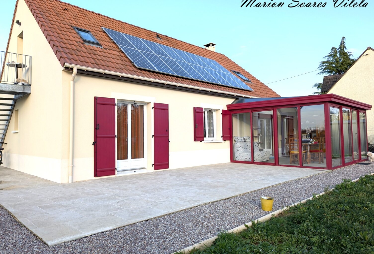 Une propriété aux multiples possibilités, maison principale, appartement indépendant et studio sur 1300 m² de terrain– — photo 1