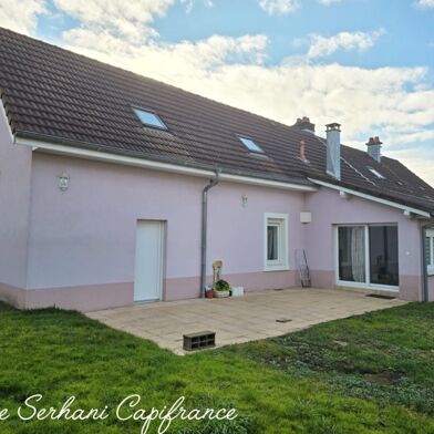 Maison 6 pièces 207000 €