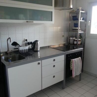Appartement 3 pièces 900 €