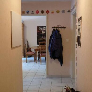 Appartement 3 pièces 1060 €
