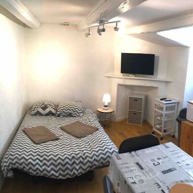 Appartement 1 pièces 560 €