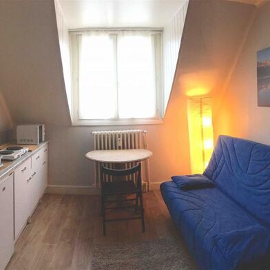 Appartement 1 pièces 580 €