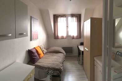 Appartement 1 pièces 540 €