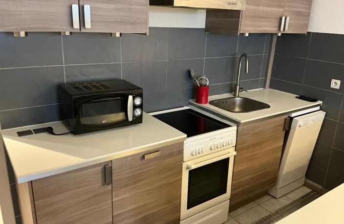 Spécial Investisseur : Grand Studio/T1 bis 31 m² – 7 % de Rentabilité – Dardilly Porte de Lyon — photo 2