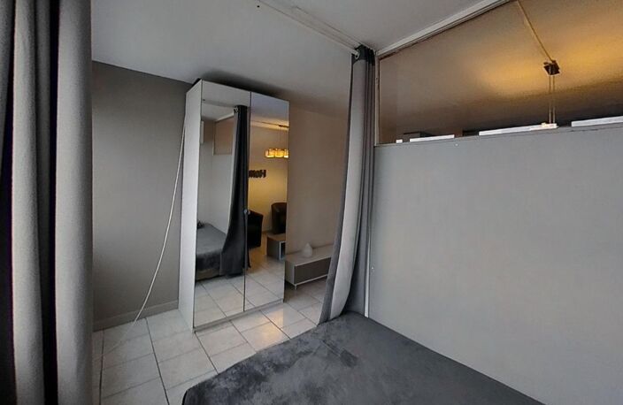 Spécial Investisseur : Grand Studio/T1 bis 31 m² – 7 % de Rentabilité – Dardilly Porte de Lyon — photo 4