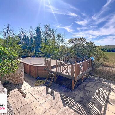 Maison 10 pièces 388000 €