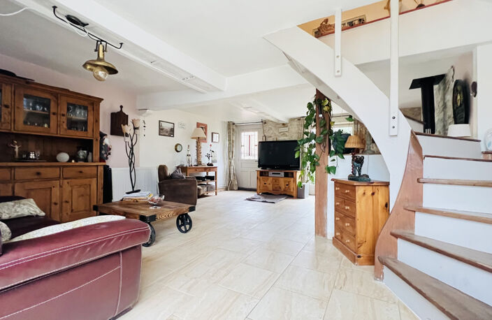 Charmante maison en pierre   152 m2 habitables   Village ave — photo 2