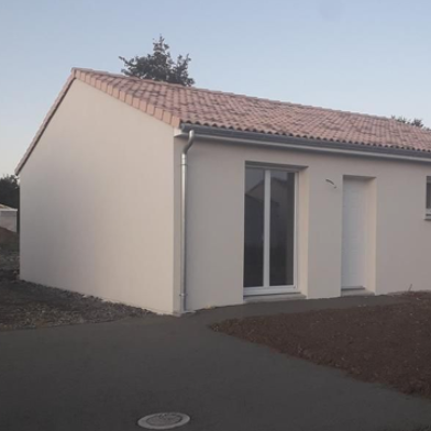 Maison 3 pièces 170270 €