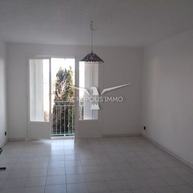 Appartement 4 pièces 1180 €