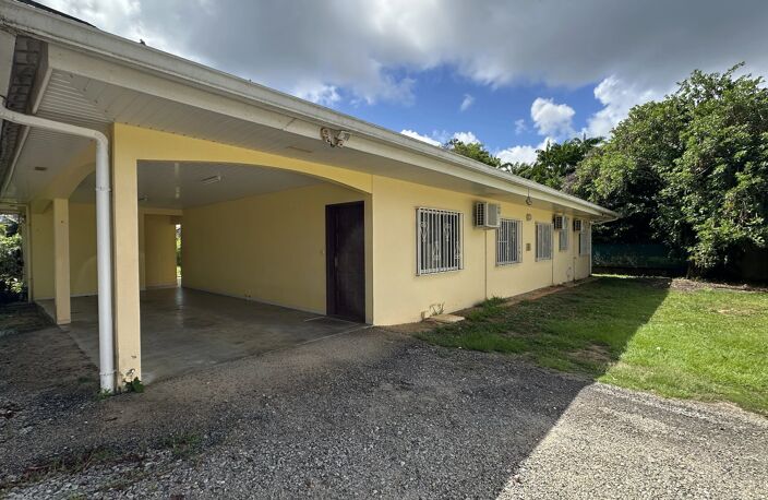 EXCLUSIVITÉ – VOTRE VILLA T5 AVEC PISCINE DANS UN QUARTIER CALME ET PROCHE DE TOUTES LES COMMODITÉS — photo 5
