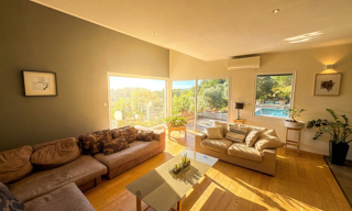 Maison 7 Pièces 300 m² à vendre à Carros (06510)