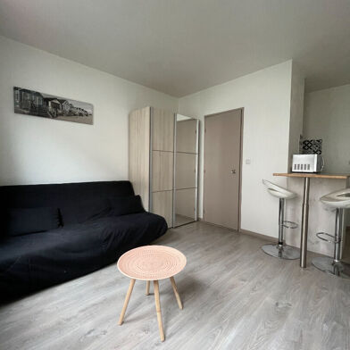 Appartement 1 pièces 415 €