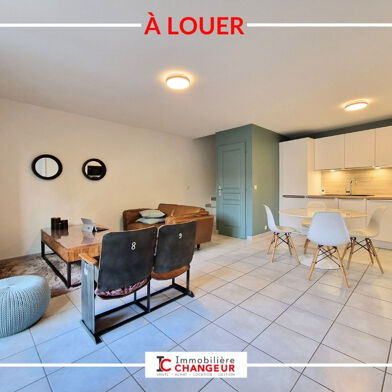 Appartement 3 pièces 701 €