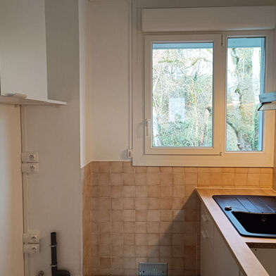 Appartement 3 pièces 900 €