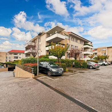 Appartement 4 pièces 430000 €