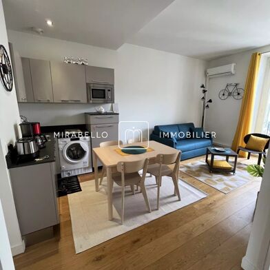 Appartement 2 pièces 1120 €