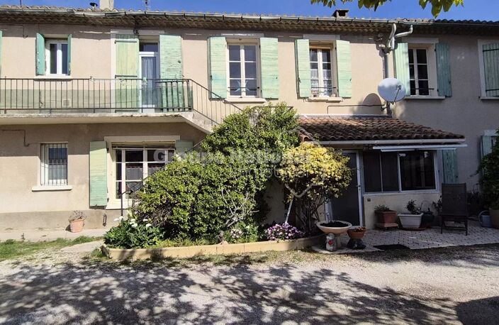 PETIT COLLECTIF DE 6 APPARTEMENTS — photo 2