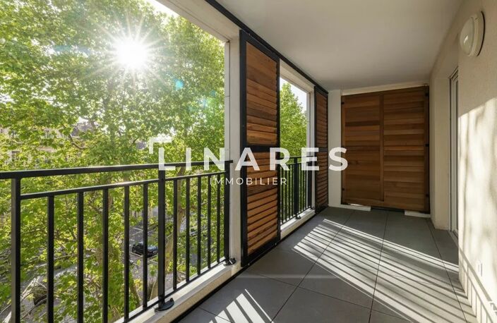 ARCANGELO - Appartement T2 de 39m² - Terrasse - 13005 CAMAS — photo 2