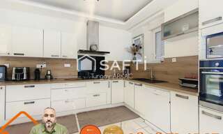 Maison 8 Pièces 236 m² à vendre à Les Abrets en Dauphiné (38490)