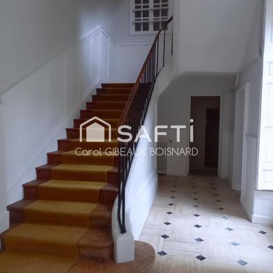 Maison 14 pièces 448000 €