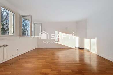 Appartement 3 pièces 215000 €