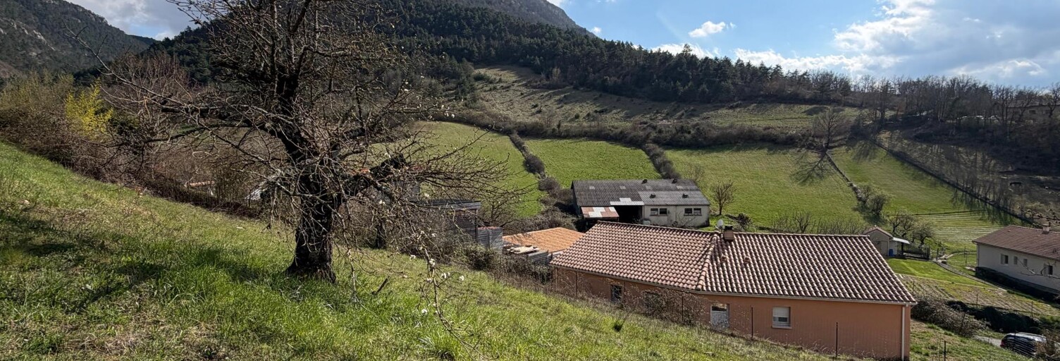 Terrain  1006 m² à vendre à La Cresse (12640)