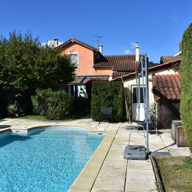 Maison 5 pièces 395000 €